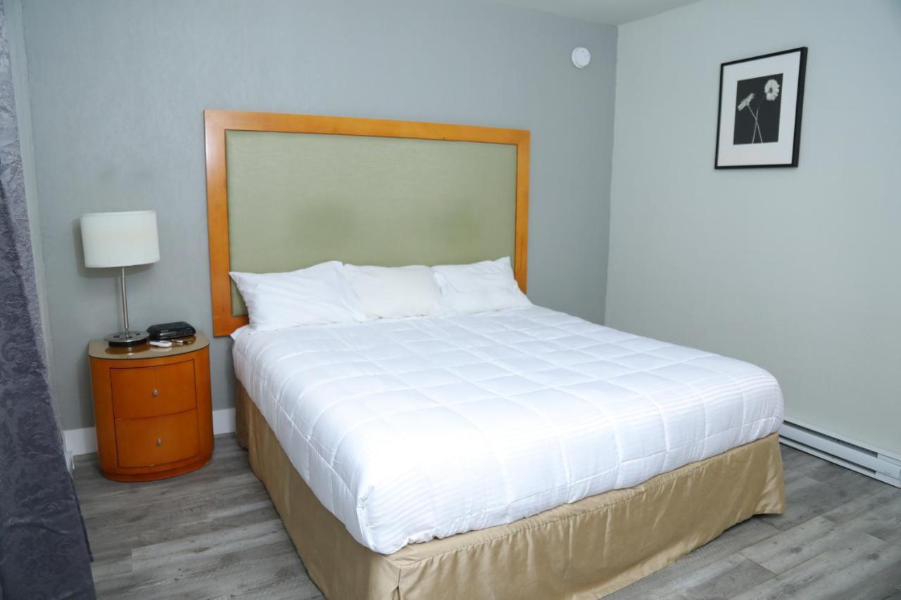 Fraser Inn Принс-Джордж Экстерьер фото
